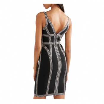  Embroidered Stretch-Knit Bandage Bodycon Dresses	